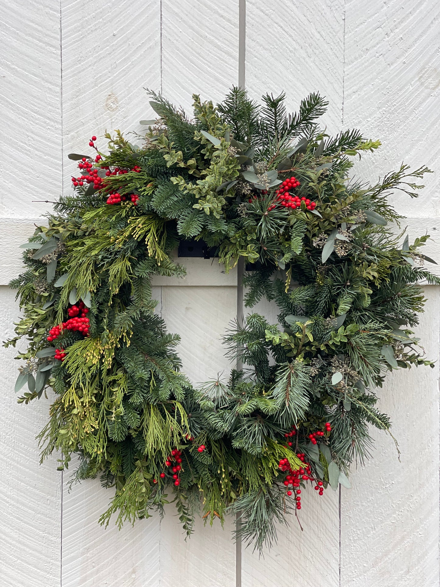 Make a Gorgeous Holiday Wreath - Nov 26, 2:00 - 4:00