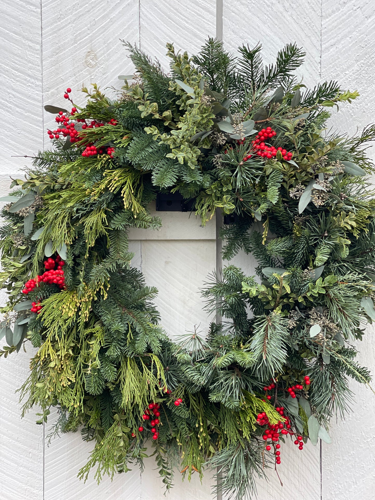 Make a Gorgeous Holiday Wreath - Nov 19, 2:00 - 4:00