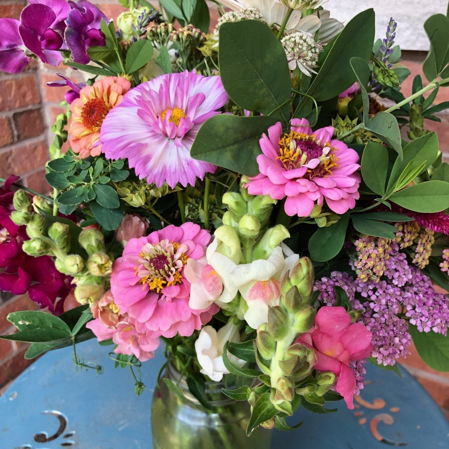 Cut-Your-Own Flowers - 4 Weekday Mason Jars in September 2026