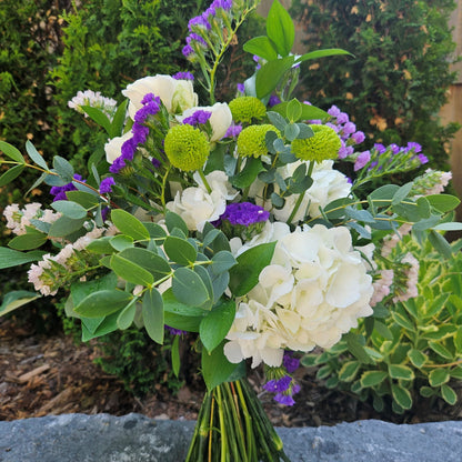 Mother's Day Hand-tied Bouquet Workshop - Saturday, May 9th 3:30
